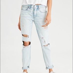 American eagle Tomgirl jeans
